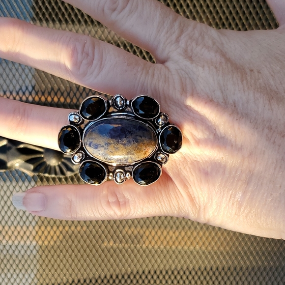 New Oversized Sodalite & Black Spinnel 925 Silver Statement Ring. - Picture 14 of 16